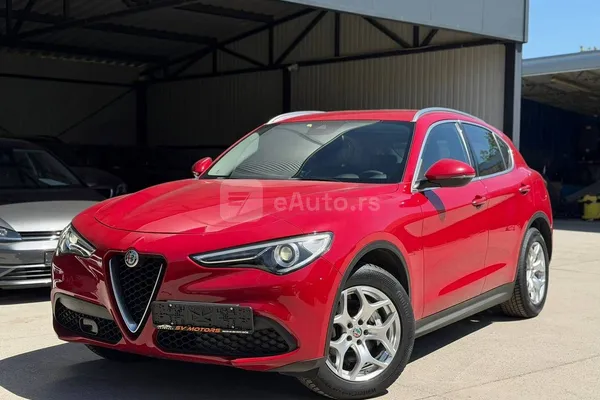 Alfa Romeo Stelvio — polovni automobil, oglas