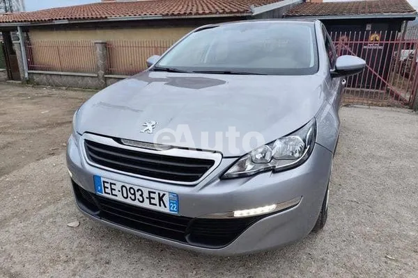 Peugeot 308 — polovni automobil