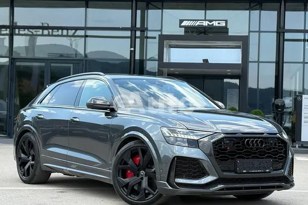 Audi RS Q8 — polovni automobil