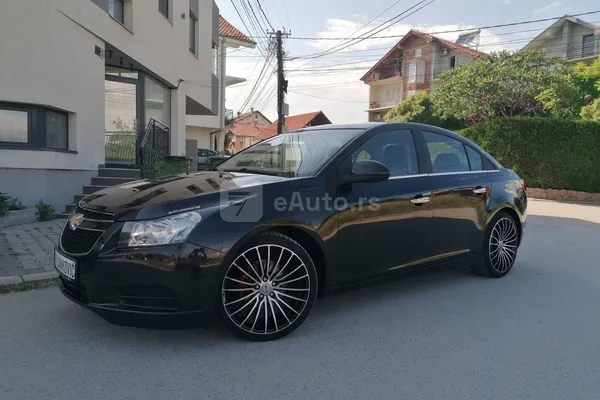 Chevrolet Cruze — polovni automobil