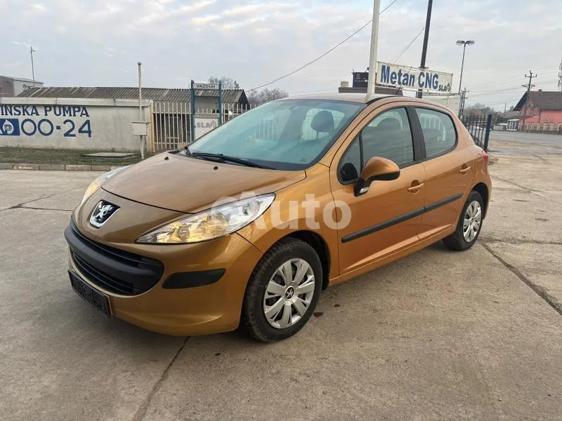 Peugeot 207 — polovni automobil