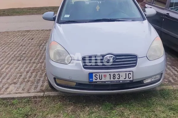 Hyundai Accent — polovni automobil