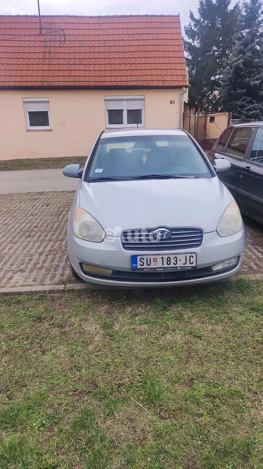 Hyundai Accent — polovni automobil