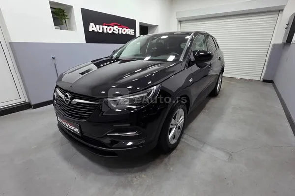 Opel Grandland — polovni automobil