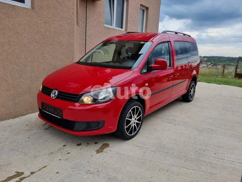 Volkswagen Caddy — polovni automobil