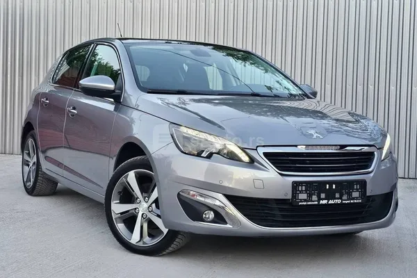 Peugeot 308 — polovni automobil