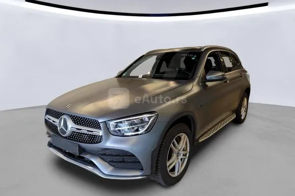 Mercedes Benz GLC 300 — polovni automobil
