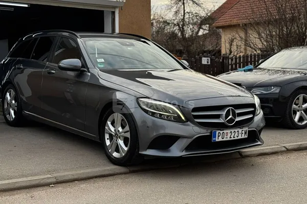 Mercedes Benz C 200 — polovni automobil
