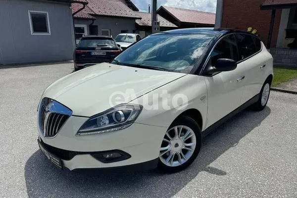 Lancia Delta — polovni automobil