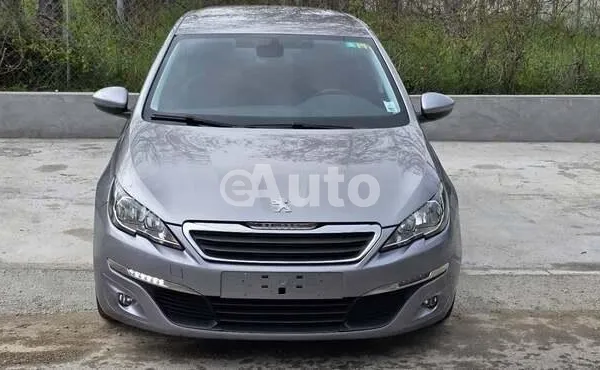 Peugeot 308 — polovni automobil