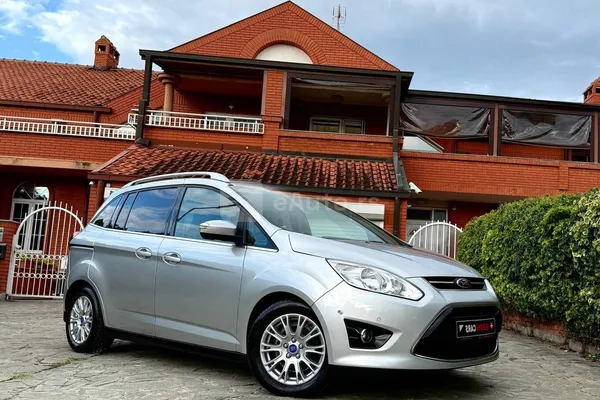 Ford C-Max — polovni automobil, oglas