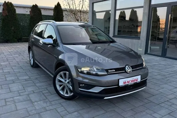 Volkswagen Golf 7 Alltrack — polovni automobil