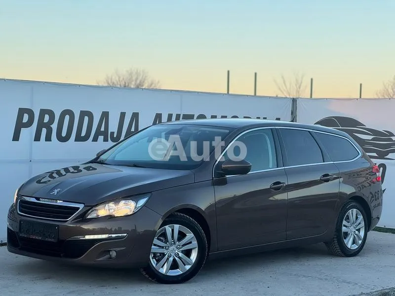 Peugeot 308 — polovni automobil