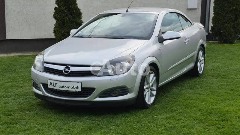 Opel Astra H — polovni automobil