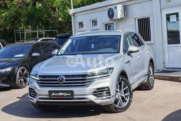 Volkswagen Touareg — polovni automobil