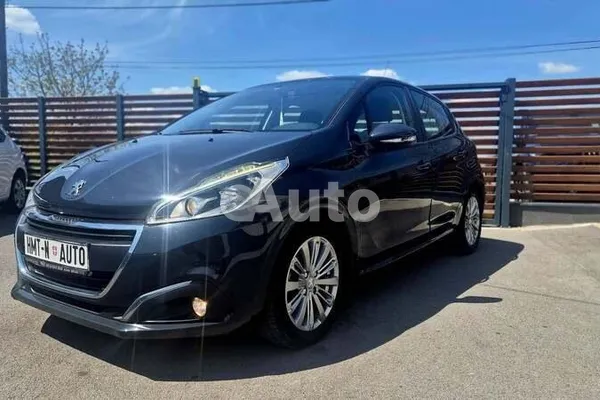 Peugeot 208 — polovni automobil