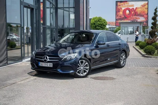 Mercedes Benz C 220 — polovni automobil