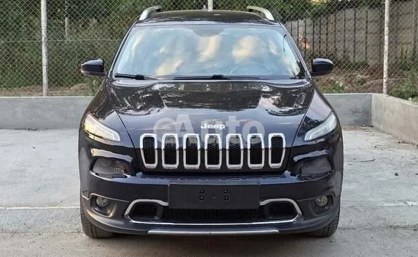 Jeep Cherokee — polovni automobil
