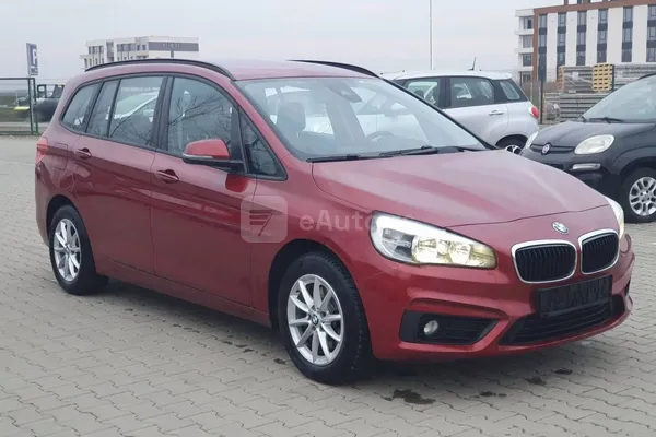 BMW 218 — polovni automobil
