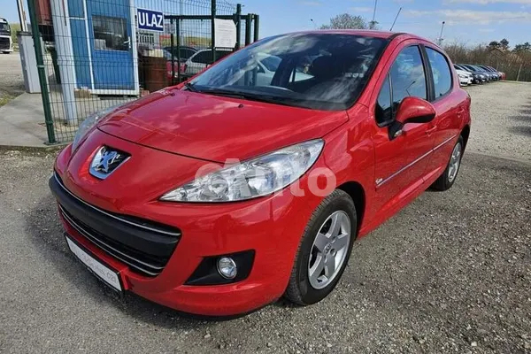 Peugeot 207 — polovni automobil