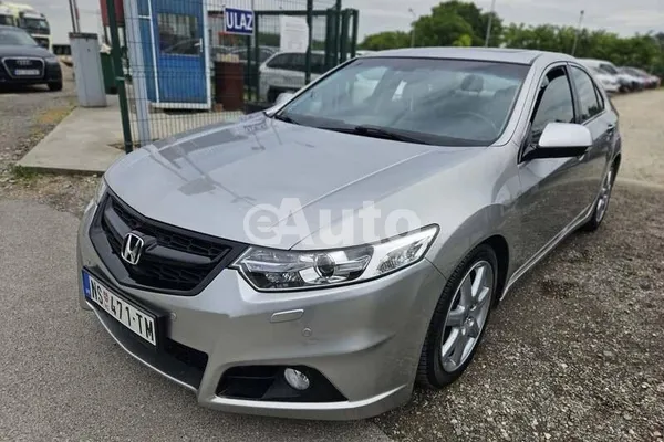 Honda Accord — polovni automobil