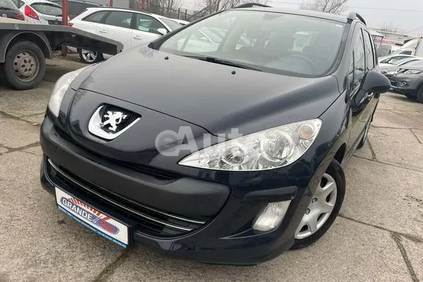 Peugeot 308 — polovni automobil