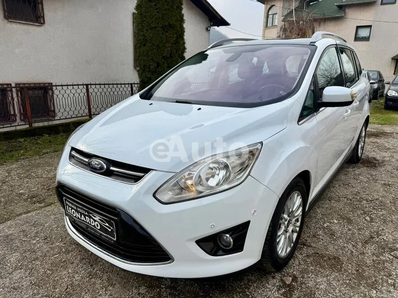 Ford Grand C-Max — polovni automobil