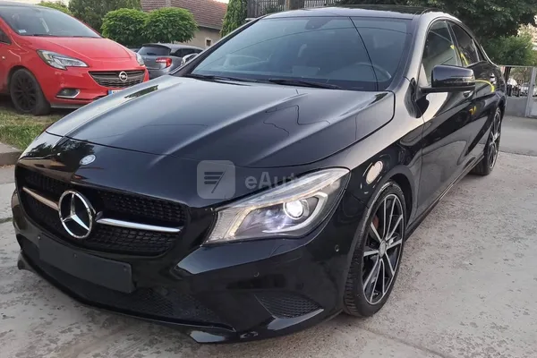 Mercedes Benz CLA 180 — polovni automobil
