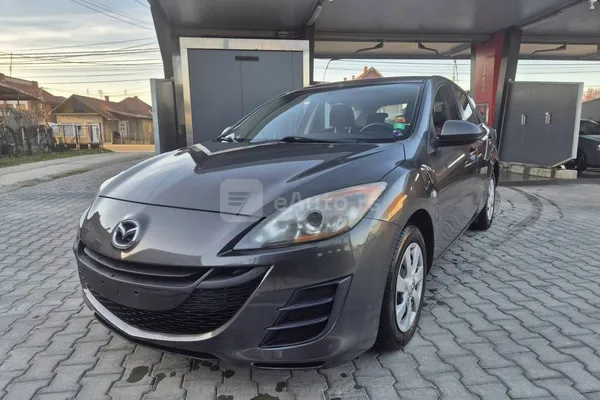 Mazda 3 — polovni automobil