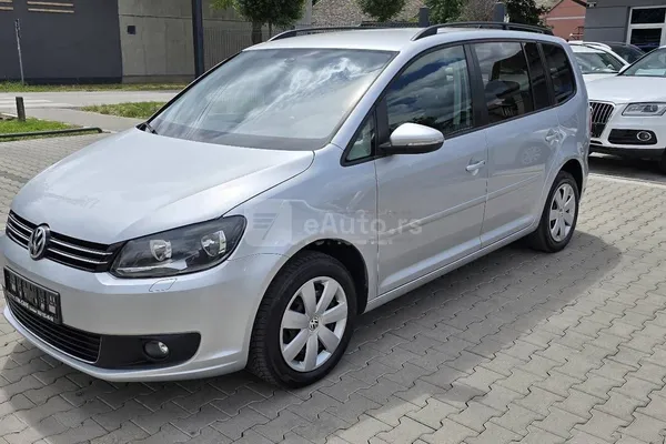 Volkswagen Touran — polovni automobil
