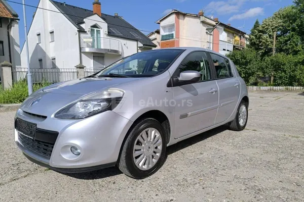 Renault Clio — polovni automobil