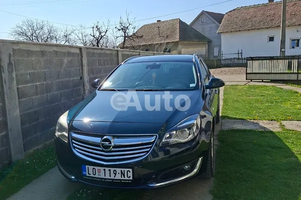 Opel Insignia — polovni automobil