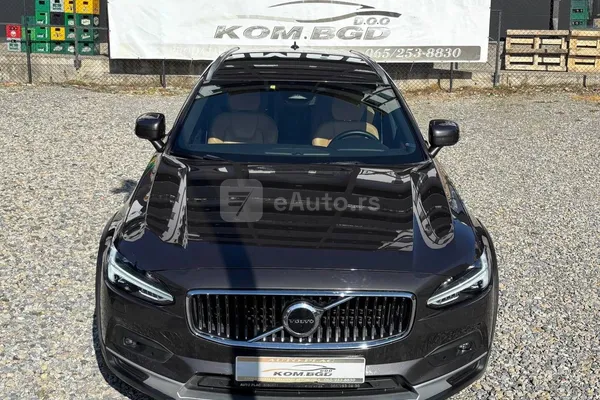 Volvo V90 Cross Country — polovni automobil