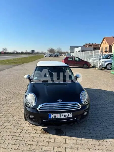 Mini Cooper — polovni automobil