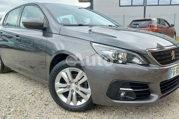 Peugeot 308 — polovni automobil
