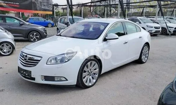 Opel Insignia — polovni automobil