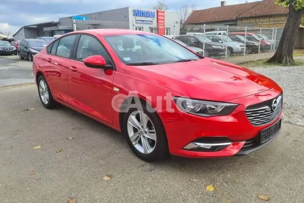 Opel Insignia — polovni automobil