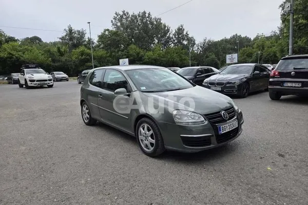 Volkswagen Golf 5 — polovni automobil