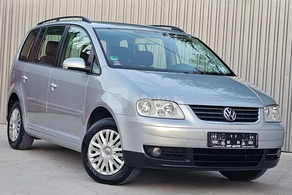Volkswagen Touran — polovni automobil