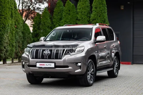 Toyota Land Cruiser — polovni automobil