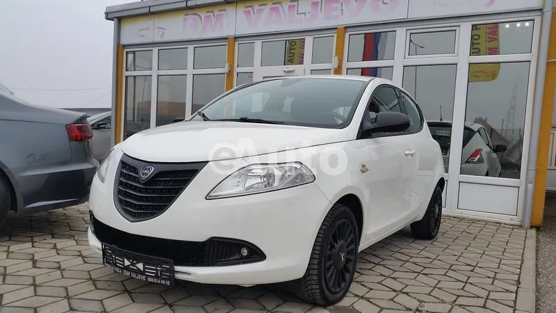 Lancia Ypsilon — polovni automobil