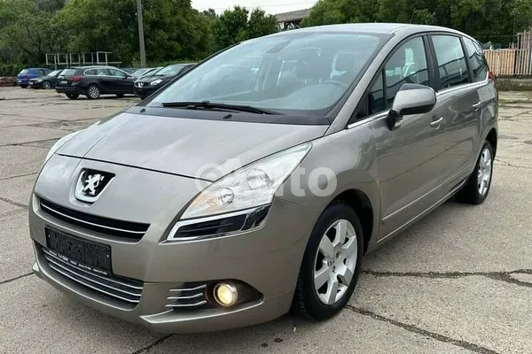 Peugeot 5008 — polovni automobil