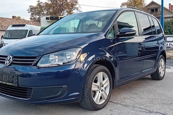 Volkswagen Touran — polovni automobil