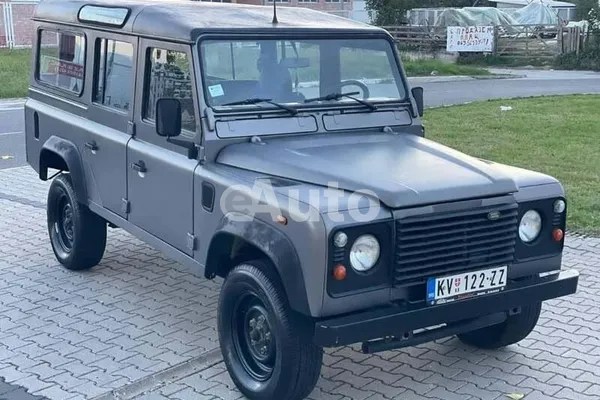 Land Rover Defender — polovni automobil