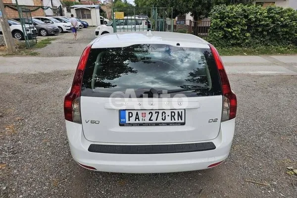 Volvo V50 — polovni automobil