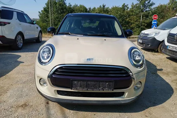 MINI Cooper — polovni automobil