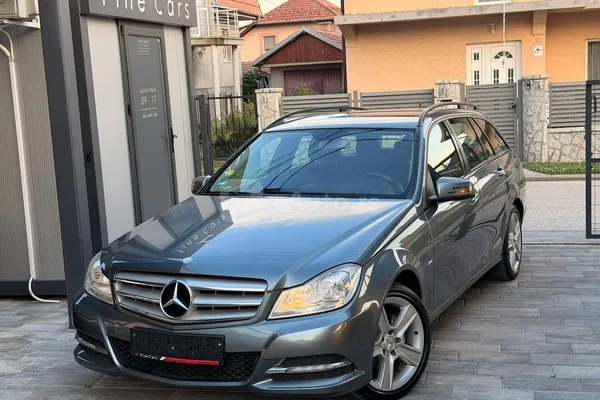 Mercedes Benz C 180 — polovni automobil