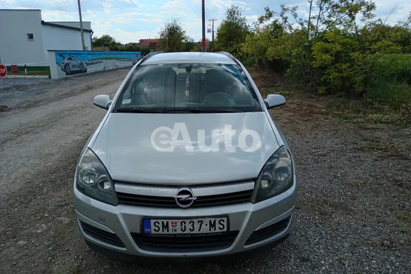 Opel Astra H — polovni automobil
