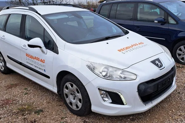 Peugeot 308 — polovni automobil
