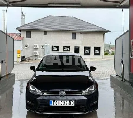 Volkswagen Golf 7 — polovni automobil